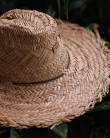 SOMBRERO RUSTIC FREE DE LUJO UNISEX BORDE DESFLECADO CORDON NEGRO